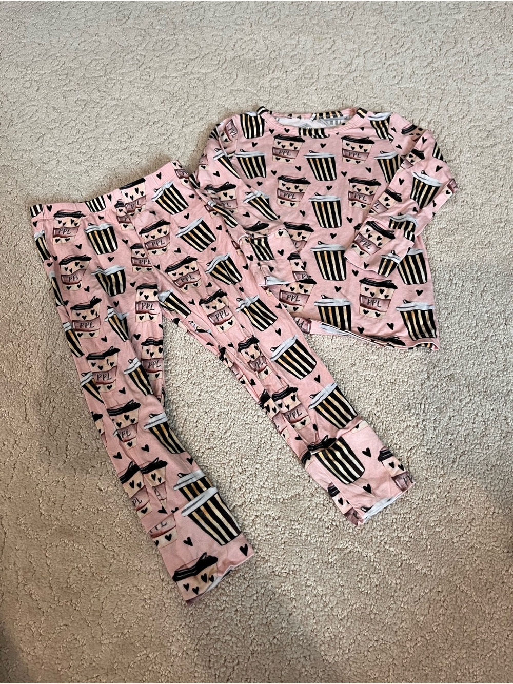 Posh Peanut 2-piece Pajama Set in”Posh Pumpkin Latte” print Size 2T